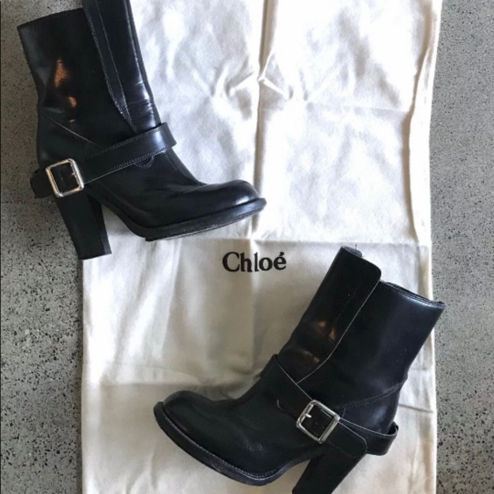 Chloè Moto Boots. Size 38.5. Dust bag included.